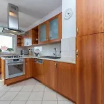 Hébergement de vacances Four-bedroom With Sea View 03