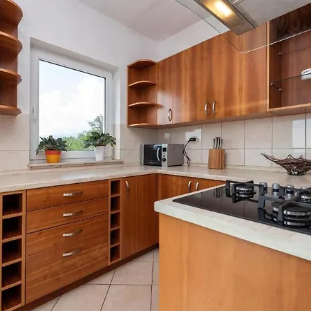 Four-bedroom With Sea View 03 Kruševo