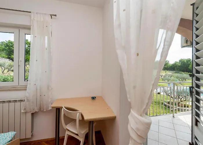 Four-bedroom With Sea View 03 度假居
